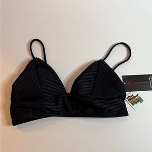 No Boundaries Black Textured Bikini Top